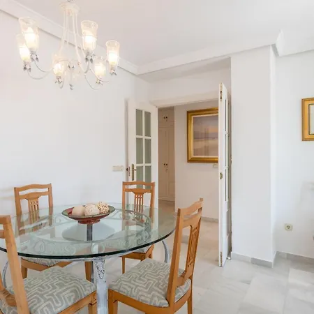 Familiar Vistas Al Mar By Rent Me Appartement Estepona