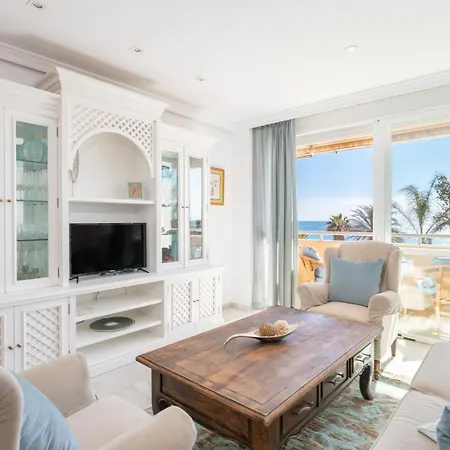 Familiar Vistas Al Mar By Rent Me Appartamento