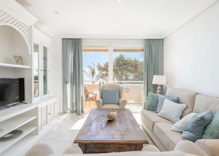 Familiar Vistas Al Mar By Rent Me Appartement Estepona